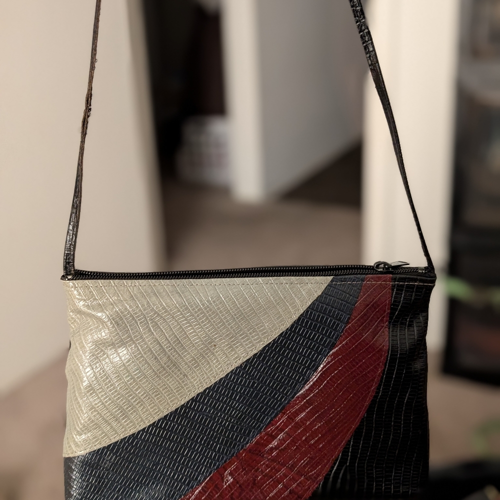 Stylish Textured Multi-Color Clutch - Picture 2 of 4